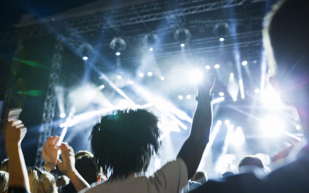 Why Choose a Limo Rental Service for Concerts and Festivals